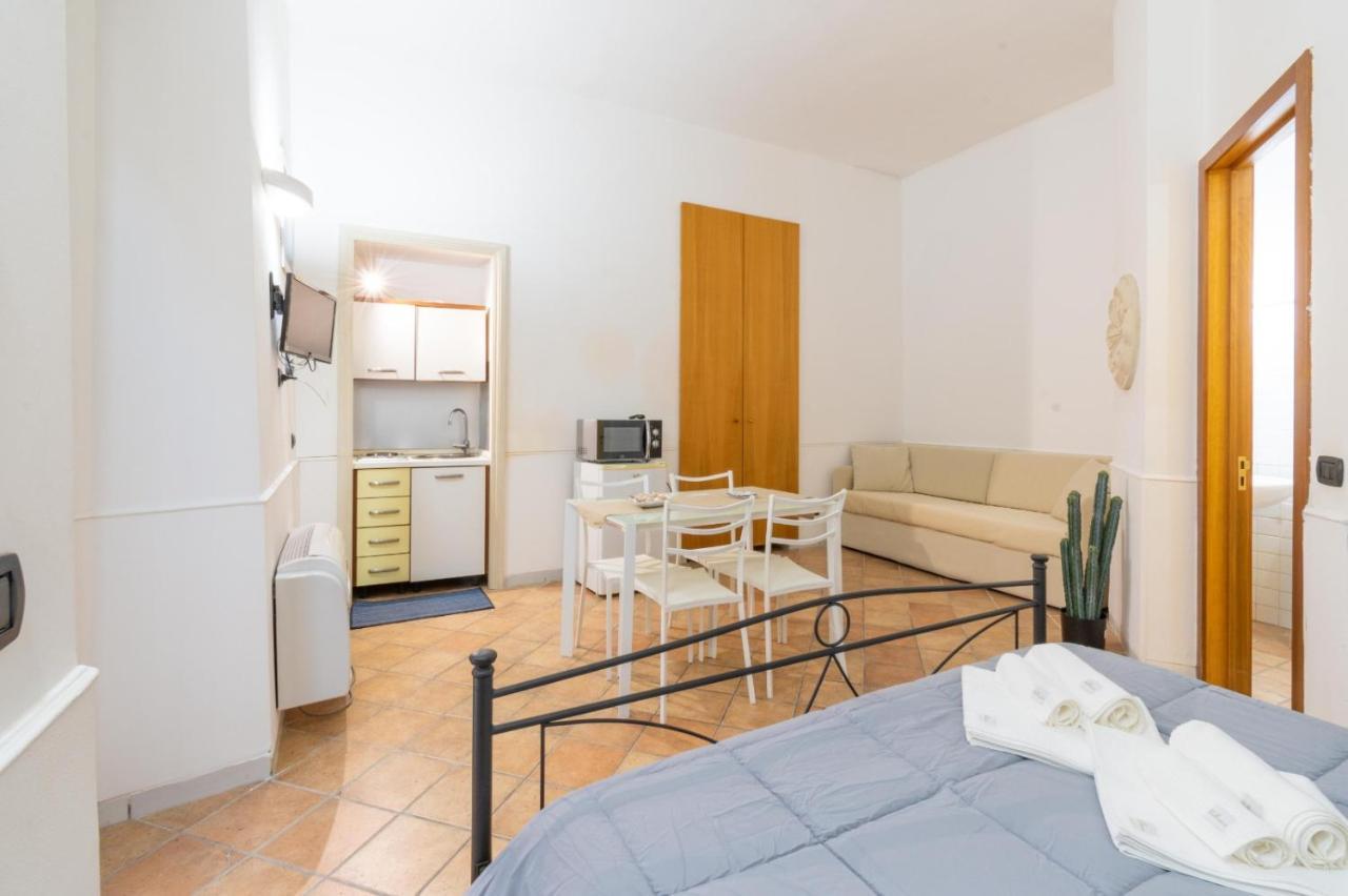 Le Case Di Glamour Lecce Bagian luar foto